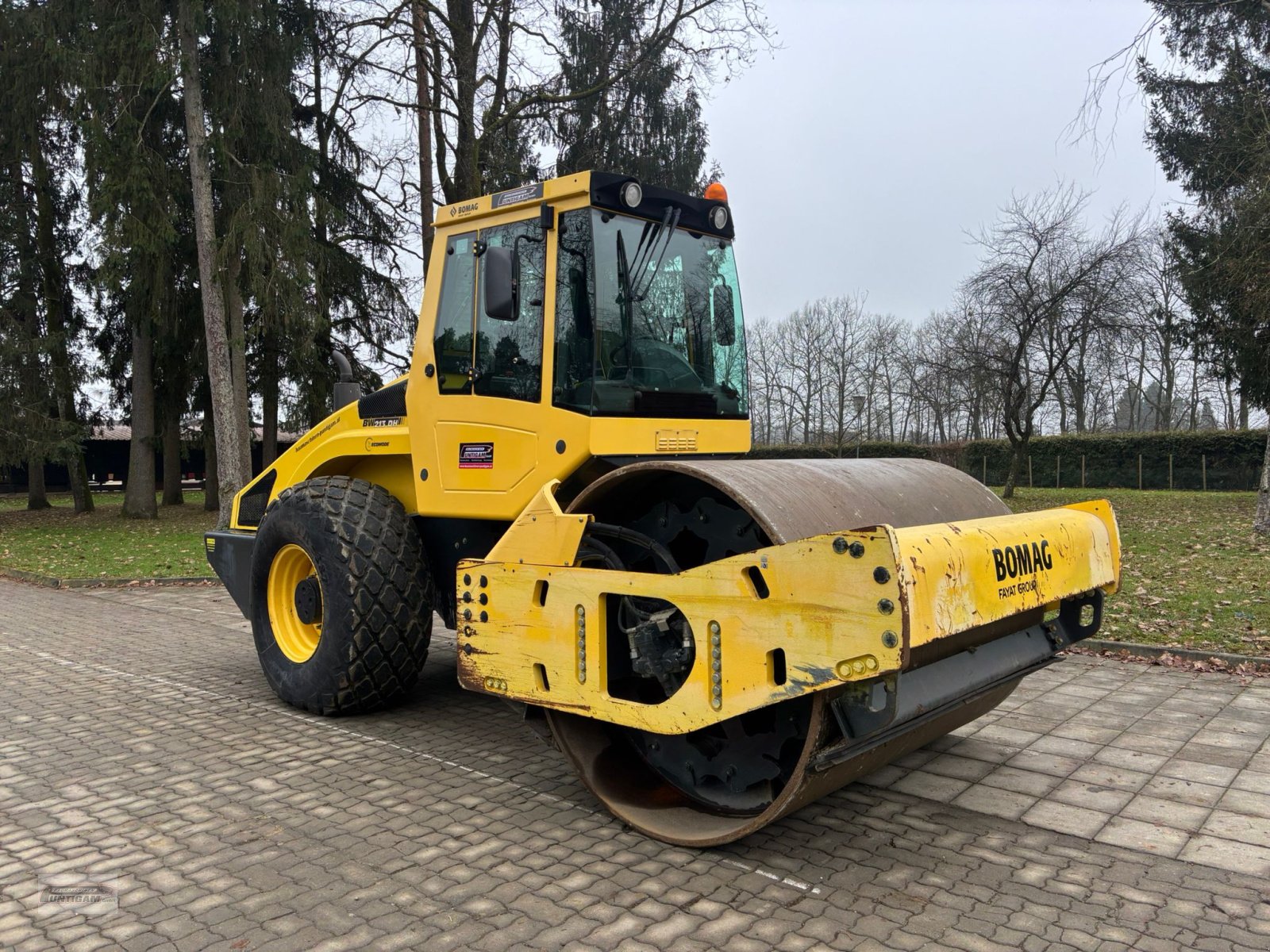 Walzenzug типа Bomag BW 213 DH-4, Gebrauchtmaschine в Deutsch - Goritz (Фотография 5)