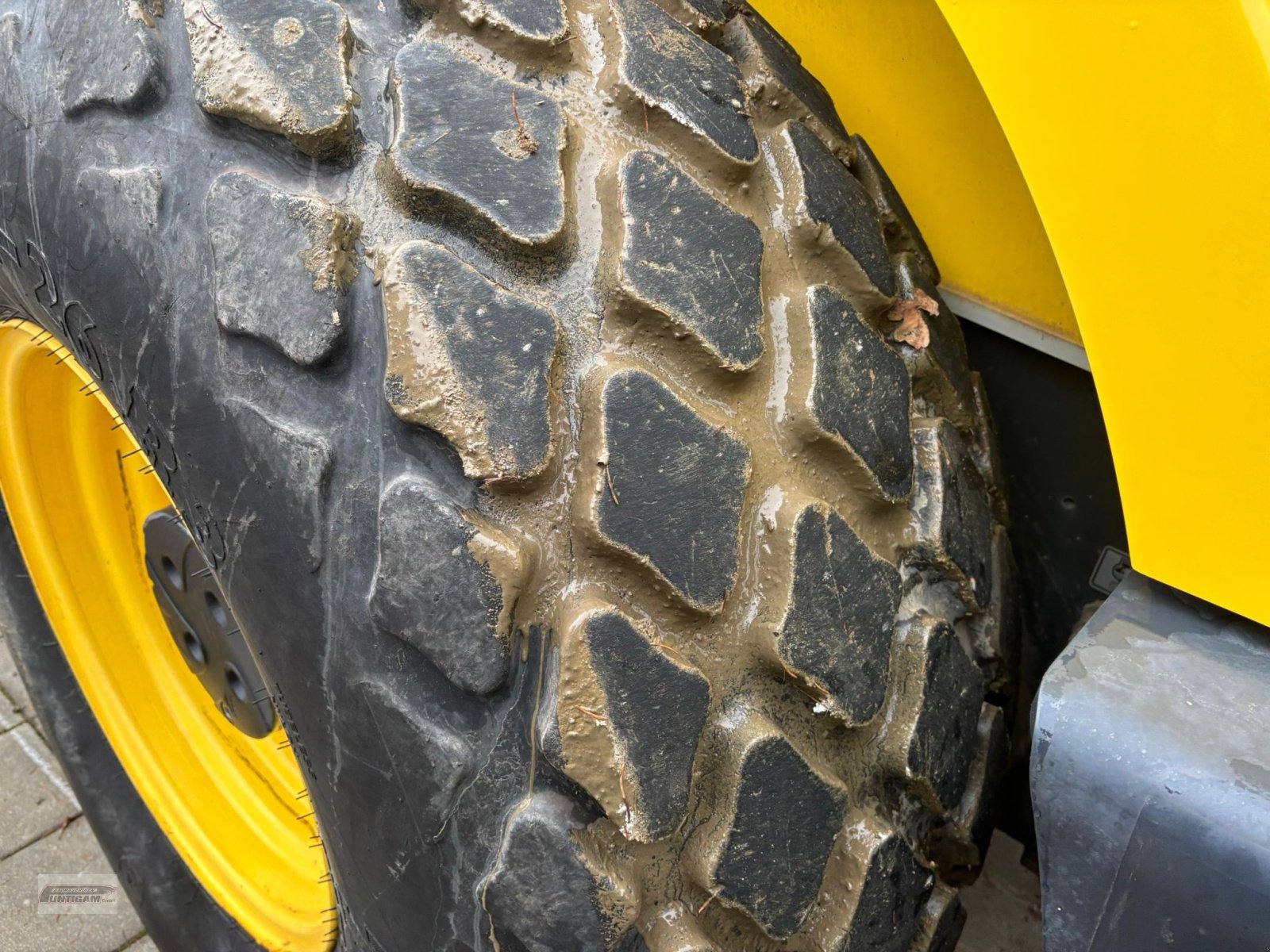 Walzenzug типа Bomag BW 213 DH-4, Gebrauchtmaschine в Deutsch - Goritz (Фотография 10)
