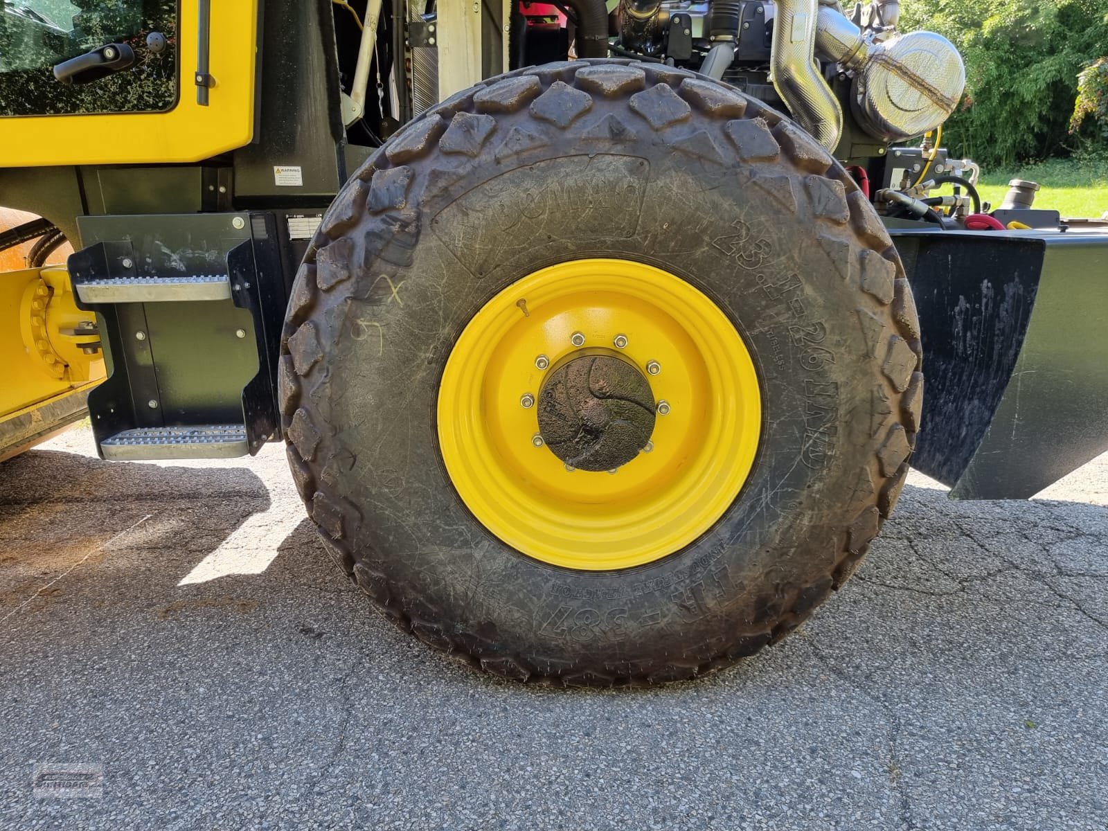 Walzenzug des Typs Bomag BW 213, Gebrauchtmaschine in Deutsch - Goritz (Bild 11)
