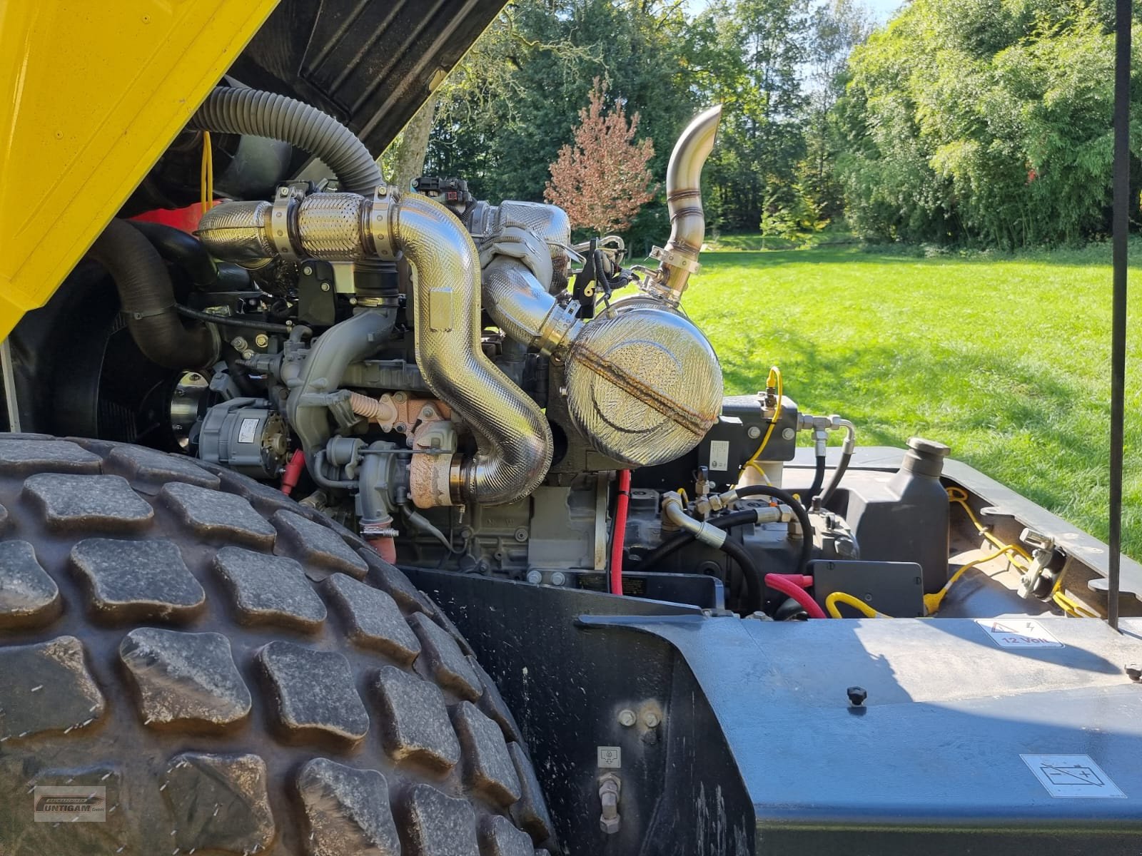 Walzenzug des Typs Bomag BW 213, Gebrauchtmaschine in Deutsch - Goritz (Bild 15)