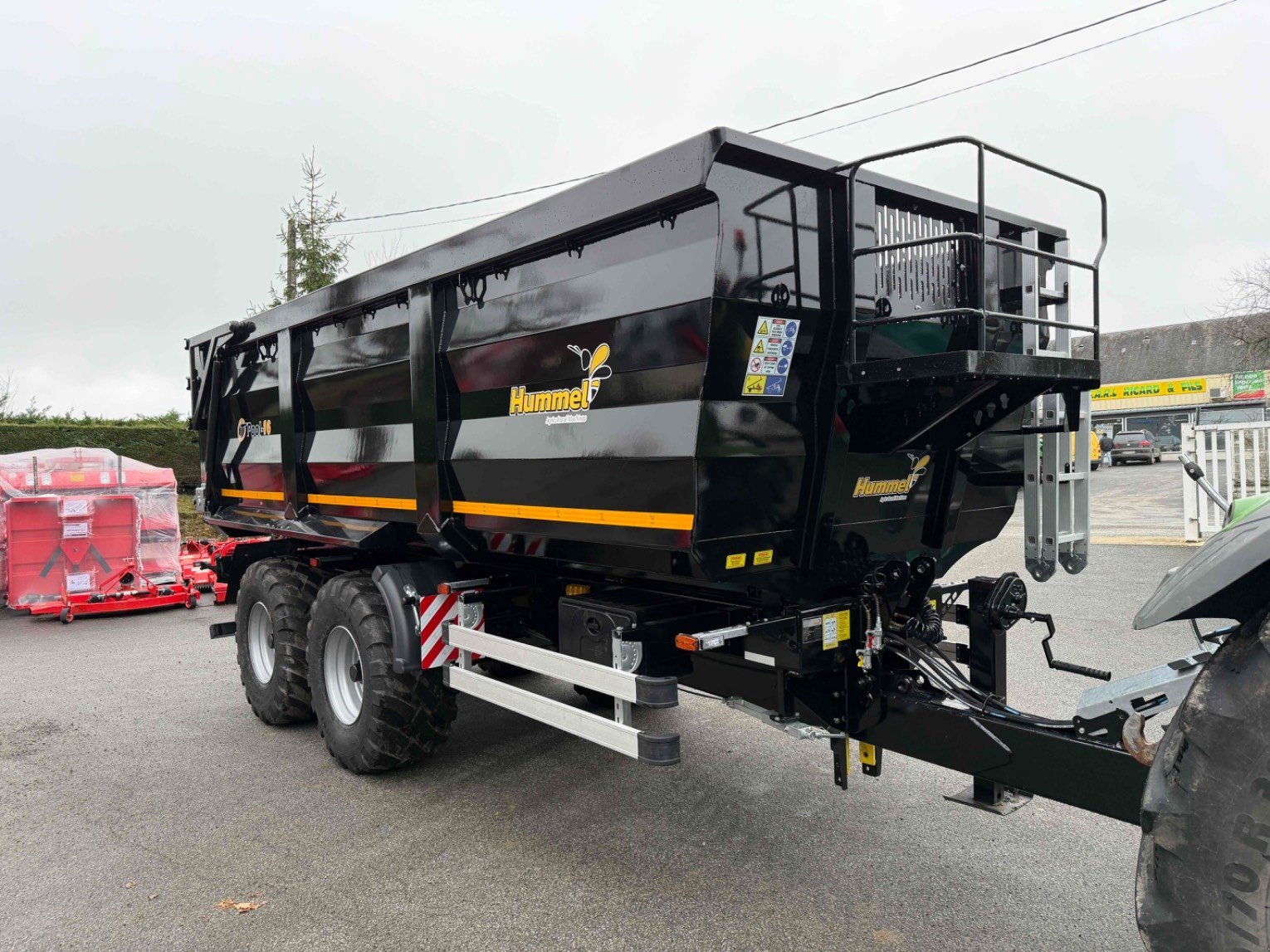 Wannenkipper a típus Hummel RMH44160, Gebrauchtmaschine ekkor: LA SOUTERRAINE (Kép 8)