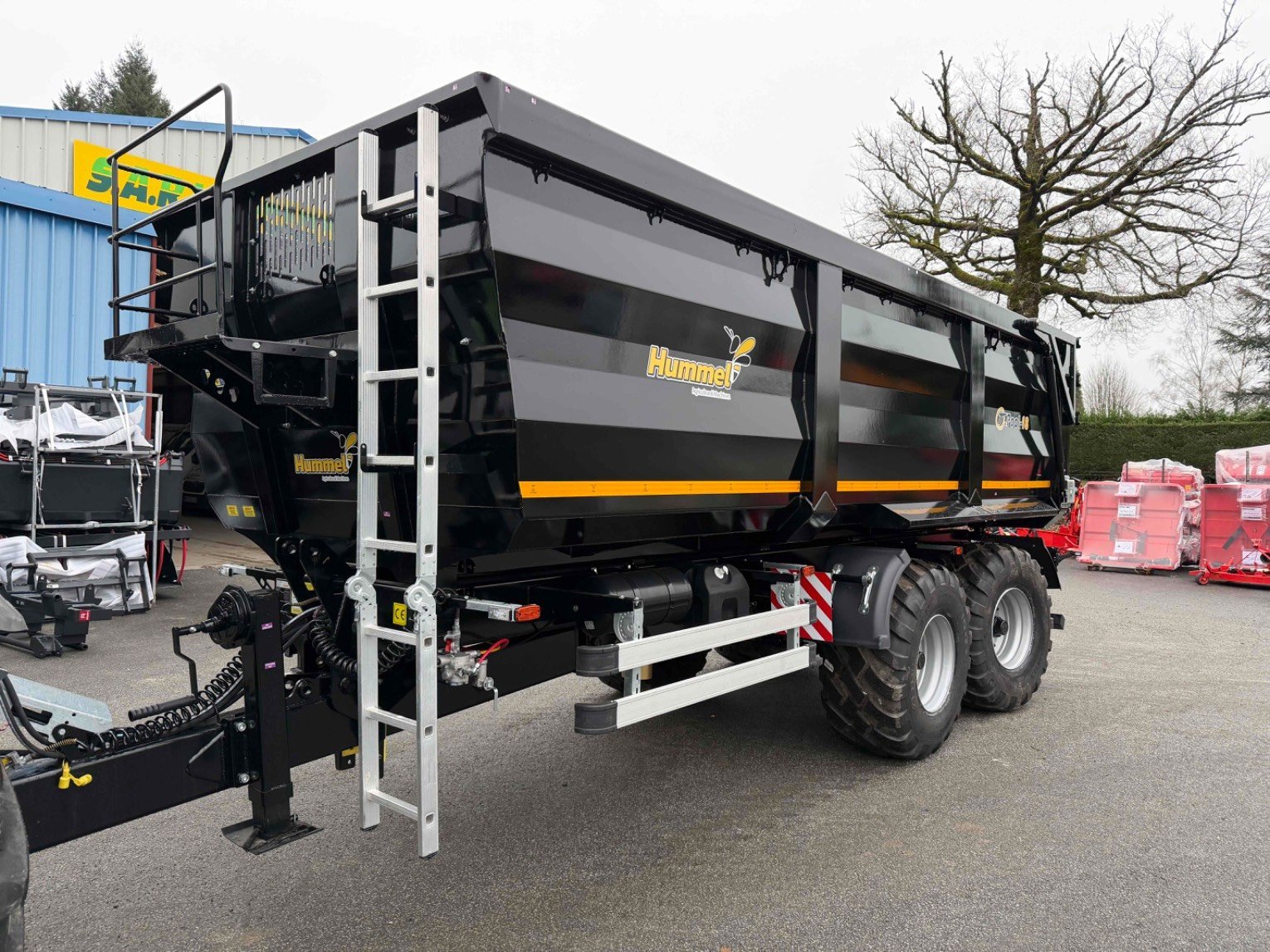 Wannenkipper del tipo Hummel RMH44180, Gebrauchtmaschine In LA SOUTERRAINE (Immagine 7)