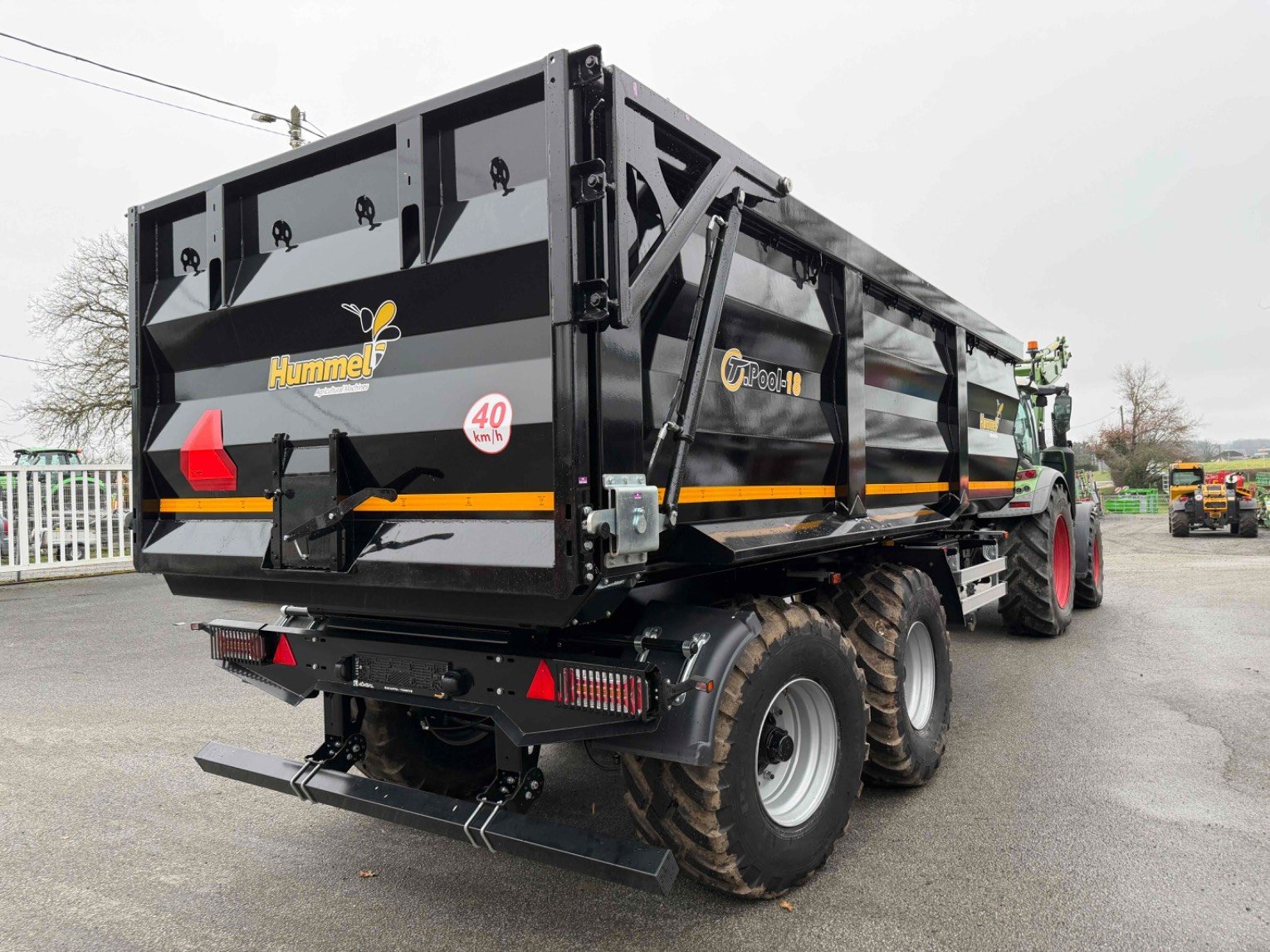 Wannenkipper typu Hummel RMH44180, Gebrauchtmaschine w LA SOUTERRAINE (Zdjęcie 7)