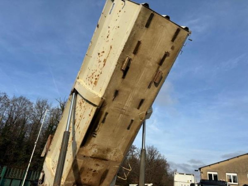 Wannenkipper typu Renault Kerax, Gebrauchtmaschine w Bourron Marlotte (Zdjęcie 8)
