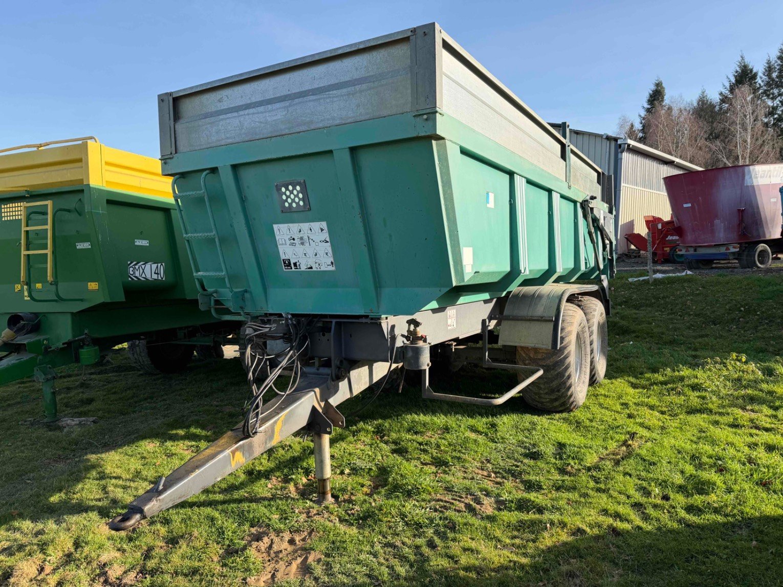 Wannenkipper des Typs Sonstige A 16, Gebrauchtmaschine in LA SOUTERRAINE (Bild 1)