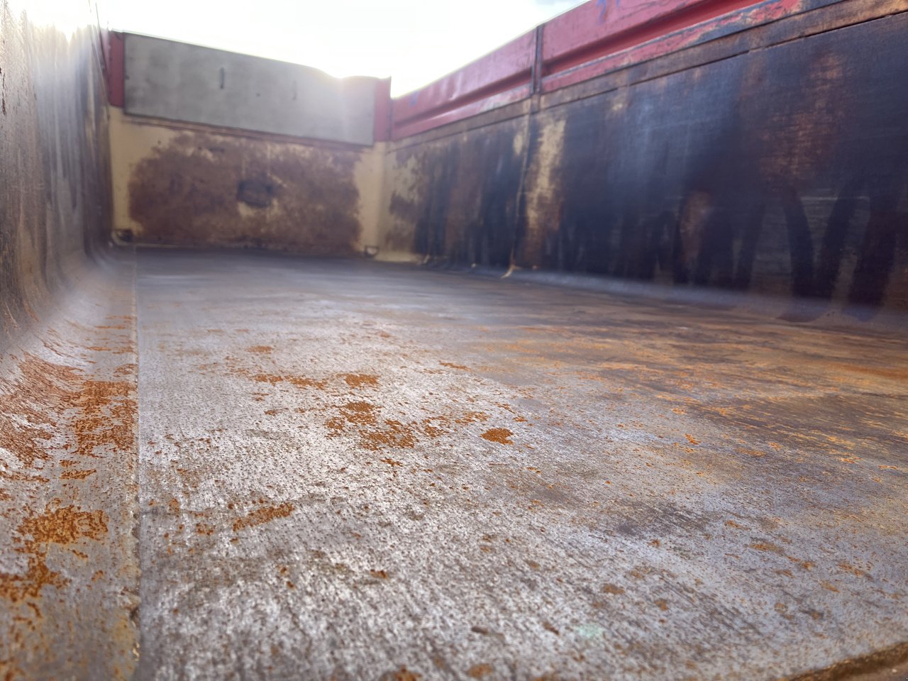 Wannenkipper of the type Sonstige B1450, Gebrauchtmaschine in VERT TOULON (Picture 9)