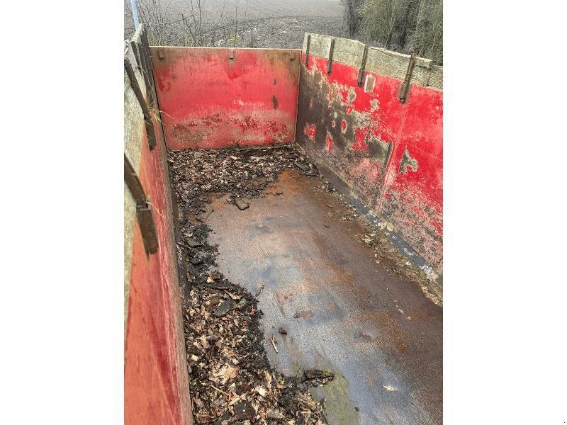 Wannenkipper des Typs Sonstige BBC17, Gebrauchtmaschine in Wargnies Le Grand (Bild 8)