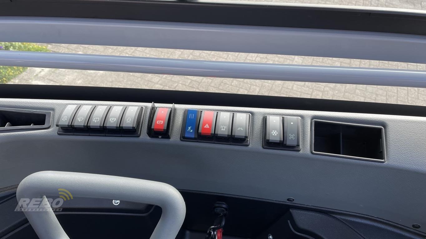 Wannenkipper of the type Wacker Neuson DV 90, Neumaschine in Neuenkirchen-Vörden (Picture 20)