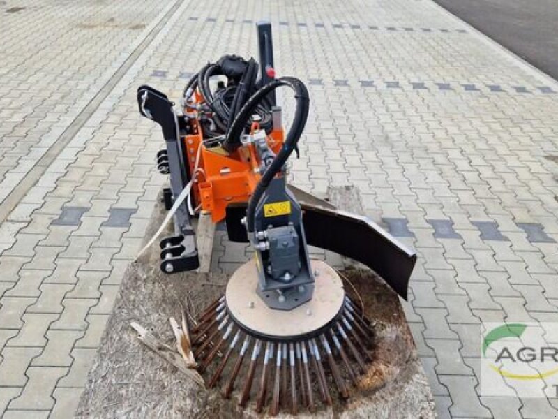 Waschmaschine des Typs Hydrac KBH-750 WILDKRAUTBÜRSTE, Neumaschine in Grimma (Bild 1)