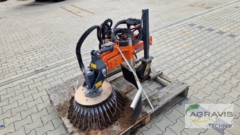 Waschmaschine Türe ait Hydrac KBH-750 WILDKRAUTBÜRSTE, Neumaschine içinde Grimma (resim 2)