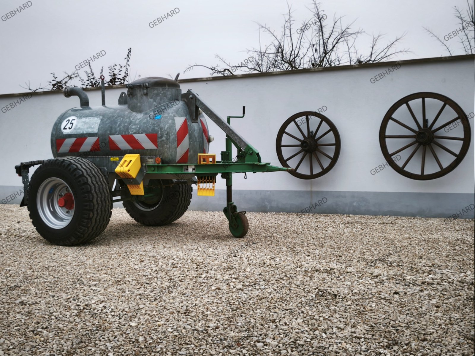 Wasserfass del tipo Marchner Wasserfass 600 Liter Weidefass für Landwirtschaft Kommunalbetrieb Gärtnerei, Gebrauchtmaschine In Großschönbrunn (Immagine 1)