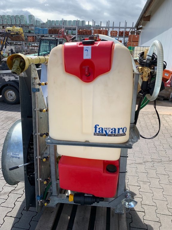 Weinbauspritze des Typs Favaro AS 520, Neumaschine in Bad Sobernheim (Bild 1)