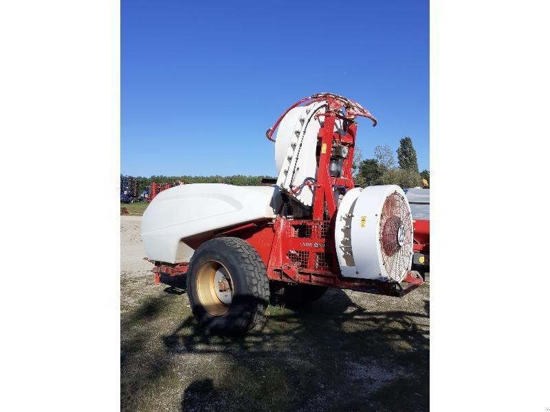 Weinbauspritze typu Nicolas ADSD2000l, Gebrauchtmaschine v BRAY en Val (Obrázek 5)