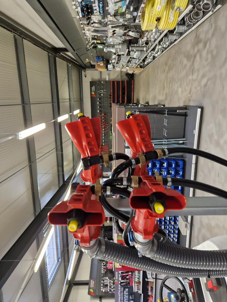 Weinbauspritze za tip Sonstige 101-4TH HYDRO, Gebrauchtmaschine u LESTREM (Slika 2)