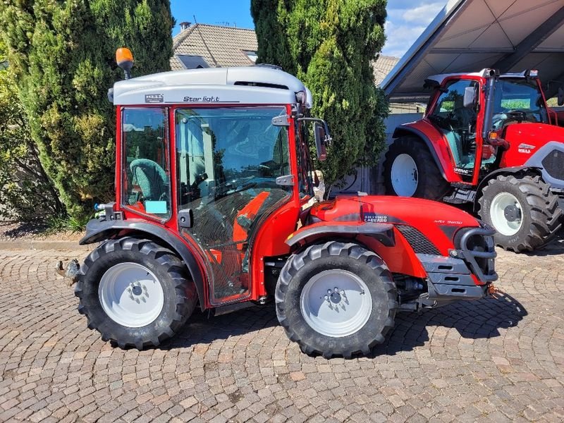 Weinbautraktor typu Antonio Carraro SRX 9800 - GA906, Gebrauchtmaschine w Eppan (BZ) (Zdjęcie 2)