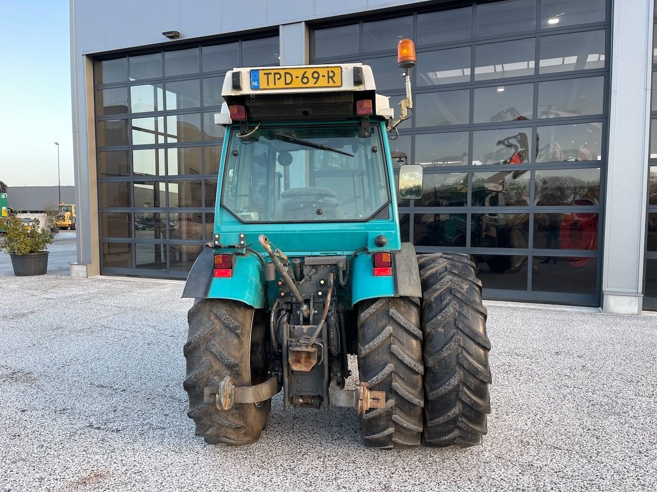 Weinbautraktor des Typs Fendt 208F Smalspoor trekker, Gebrauchtmaschine in Holten (Bild 11)