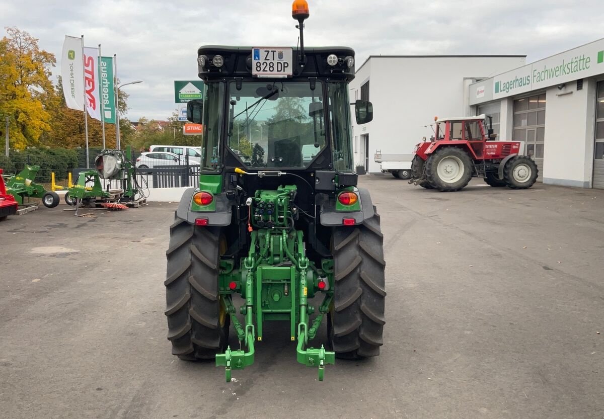 Weinbautraktor tip John Deere 5105GF, Gebrauchtmaschine in Zwettl (Poză 8)