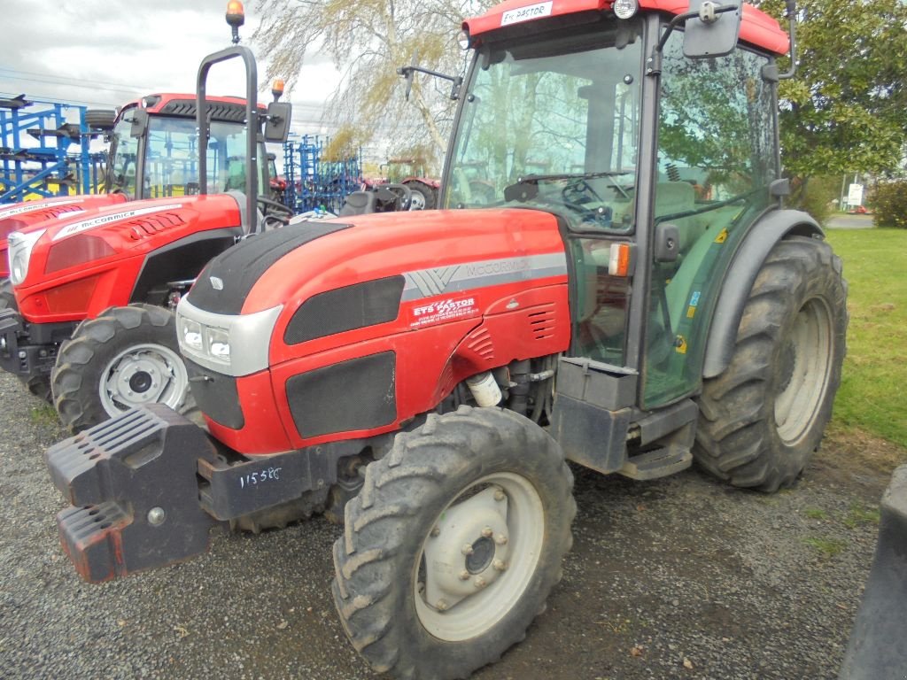 Weinbautraktor a típus McCormick F90, Gebrauchtmaschine ekkor: AUTHON (Kép 4)