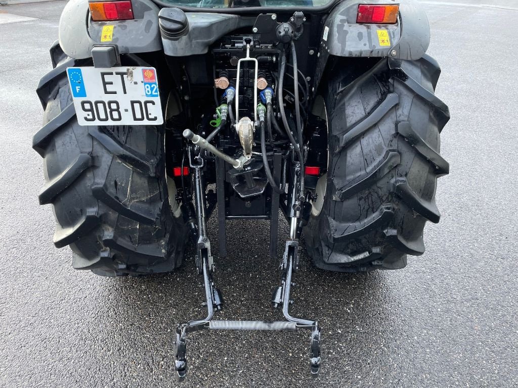 Weinbautraktor tip New Holland T 4.100F, Gebrauchtmaschine in Montauban (Poză 8)