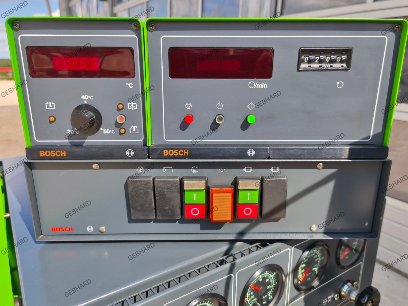 Werkstattausstattung des Typs Bosch Bosch EPS 707 Einspritzpumpen Prüfstand 12 Zylinder, Gebrauchtmaschine in Großschönbrunn (Bild 5)