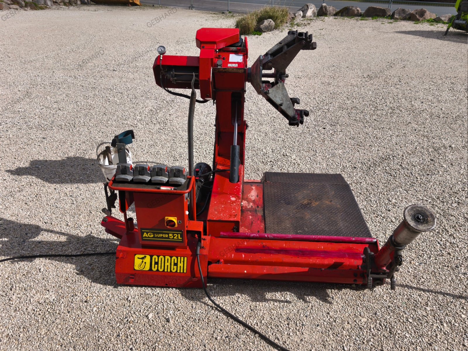 Werkstattausstattung des Typs Corghi Reifenmontiermaschine AG Super 52L für Lkw- Reifen, Bagger- Radlader- Schlepperreifen, Montiermaschine, Gebrauchtmaschine in Großschönbrunn (Bild 10)