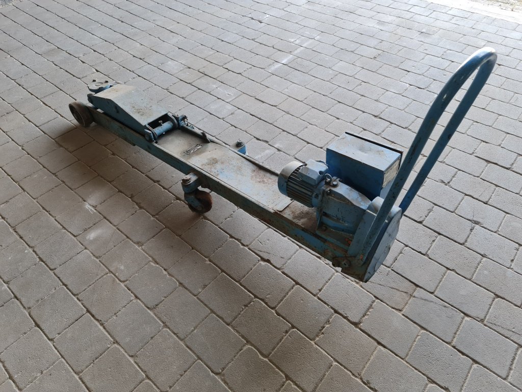 Werkstattausstattung des Typs VEB Fahrzeugwerke Wagenheber fahrbar Rangierheber, Gebrauchtmaschine in Großschönbrunn (Bild 4)