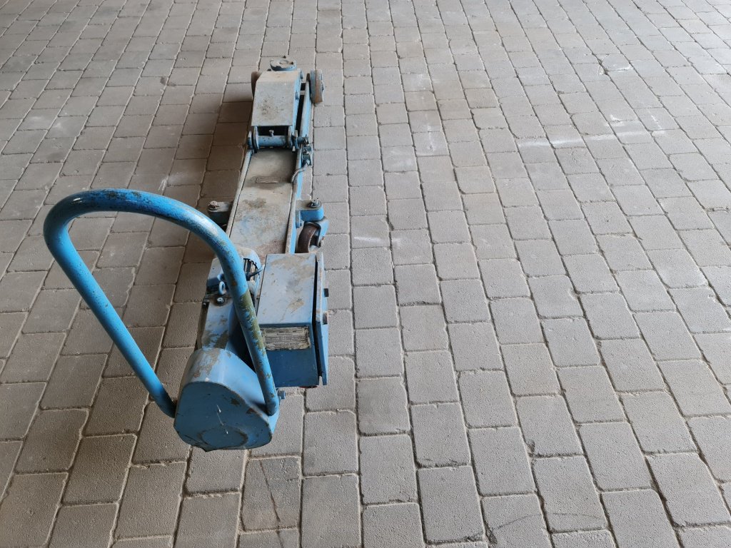 Werkstattausstattung des Typs VEB Fahrzeugwerke Wagenheber fahrbar Rangierheber, Gebrauchtmaschine in Großschönbrunn (Bild 6)