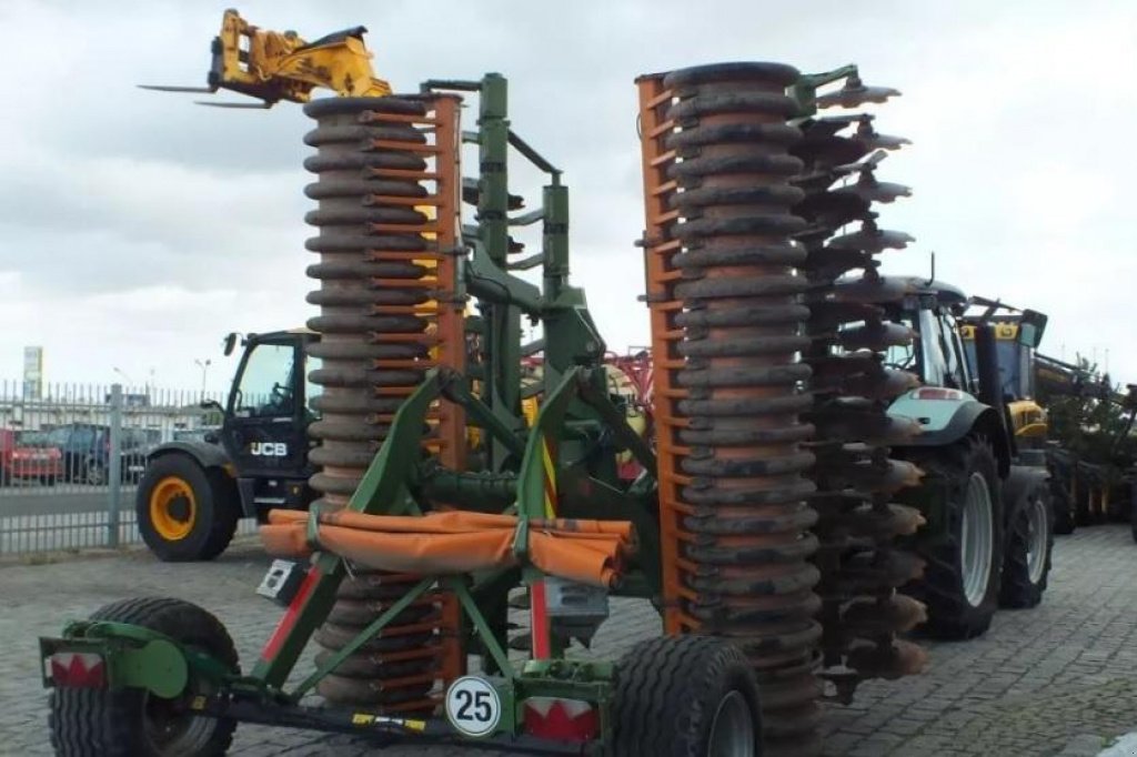 Wiesenegge of the type Amazone Catros+6001-2, Gebrauchtmaschine in Київ (Picture 2)