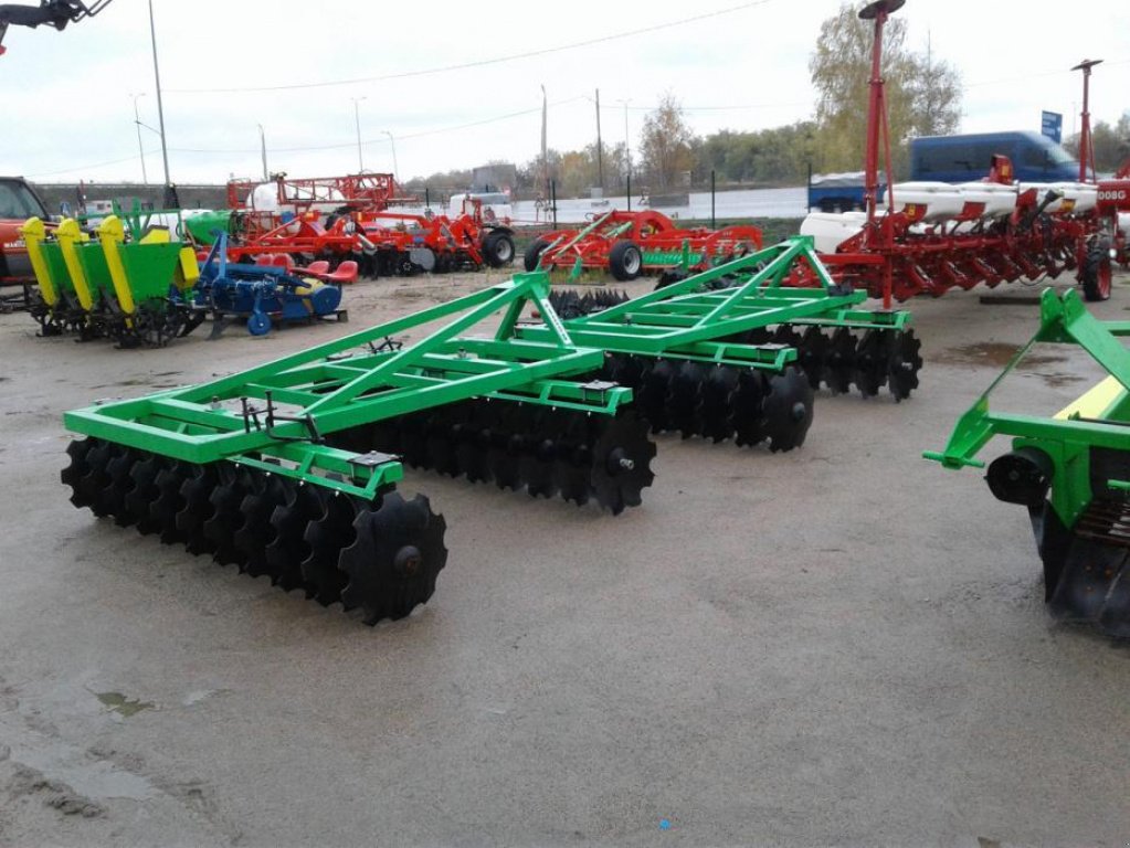 Wiesenegge des Typs BOMET 2,4, Gebrauchtmaschine in Глеваха (Bild 1)