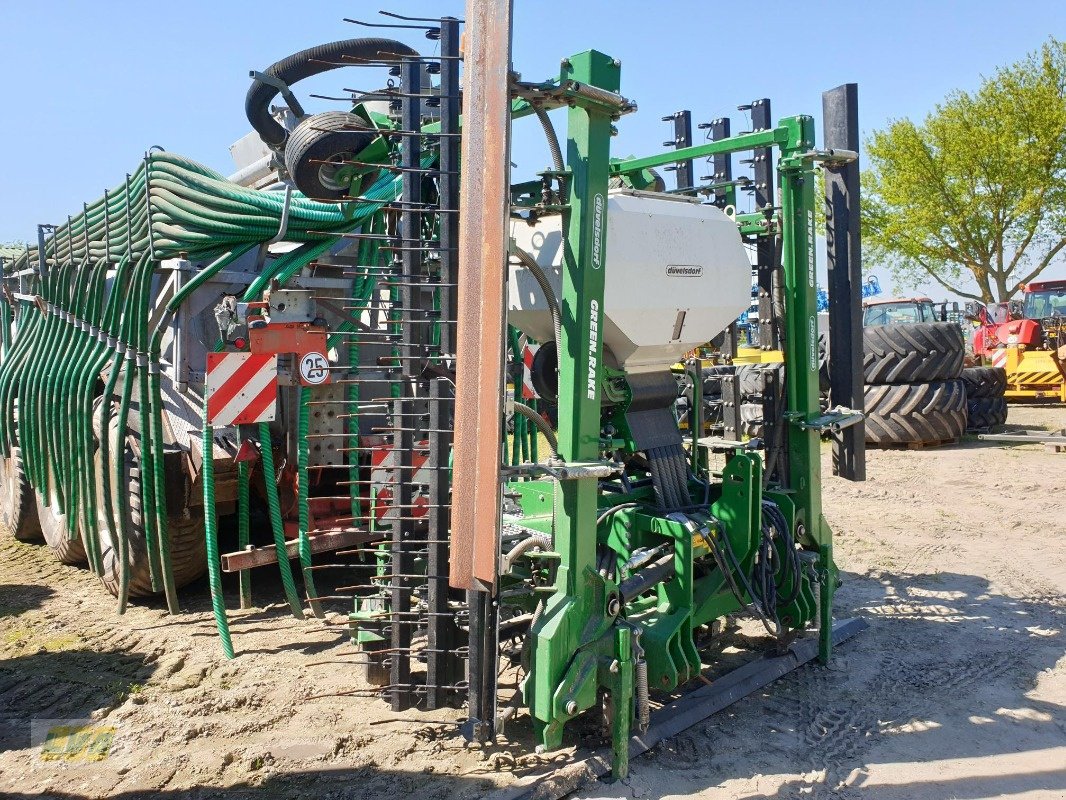 Wiesenegge of the type Düvelsdorf GREEN.RAKE 8 m mit Säeinrichtung, Gebrauchtmaschine in Schenkenberg (Picture 1)