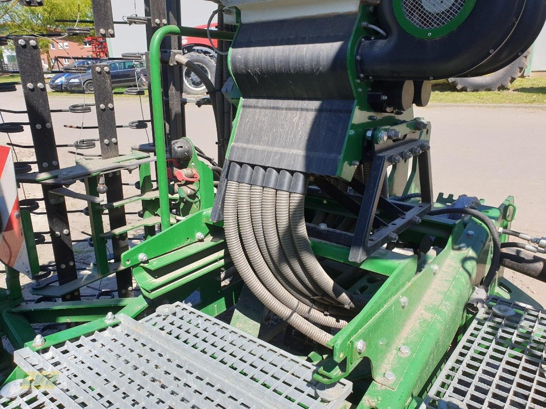 Wiesenegge of the type Düvelsdorf GREEN.RAKE 8 m mit Säeinrichtung, Gebrauchtmaschine in Schenkenberg (Picture 8)