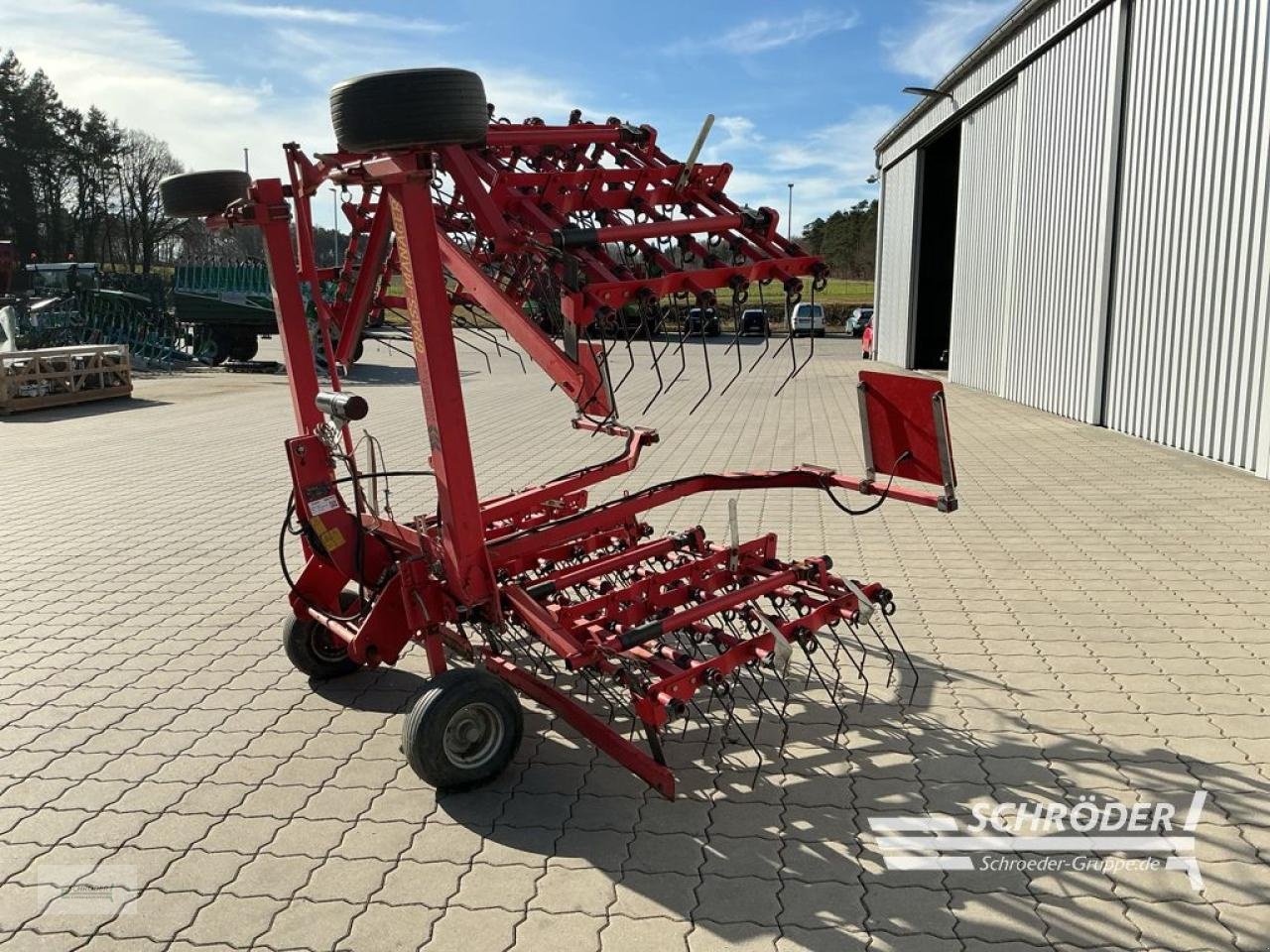 Wiesenegge of the type Einböck GRASS MANAGER 600, Gebrauchtmaschine in Hemmoor (Picture 4)