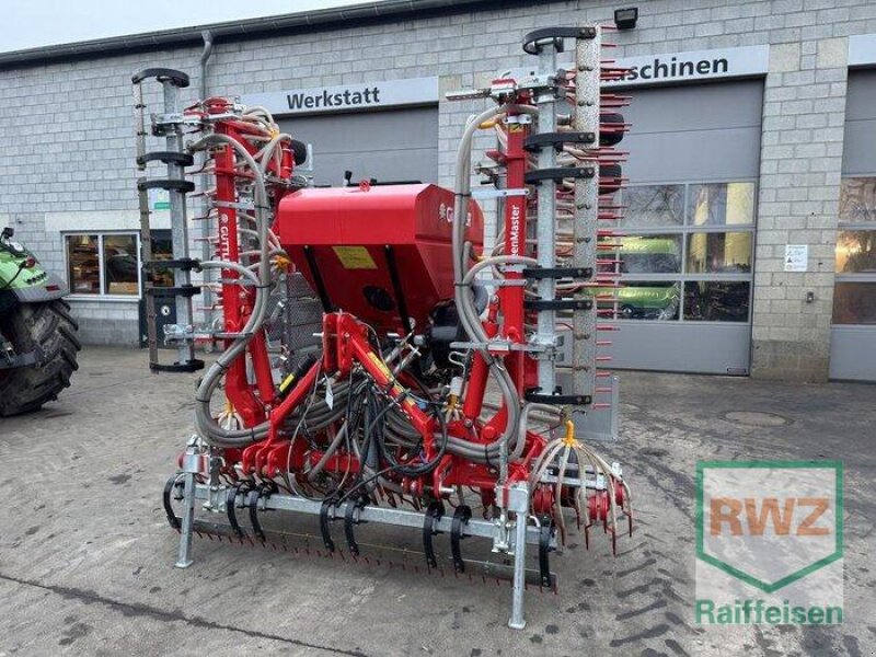 Wiesenegge of the type Güttler GreenMaster 600 Zinken- + Breitsaat, Gebrauchtmaschine in Prüm (Picture 1)