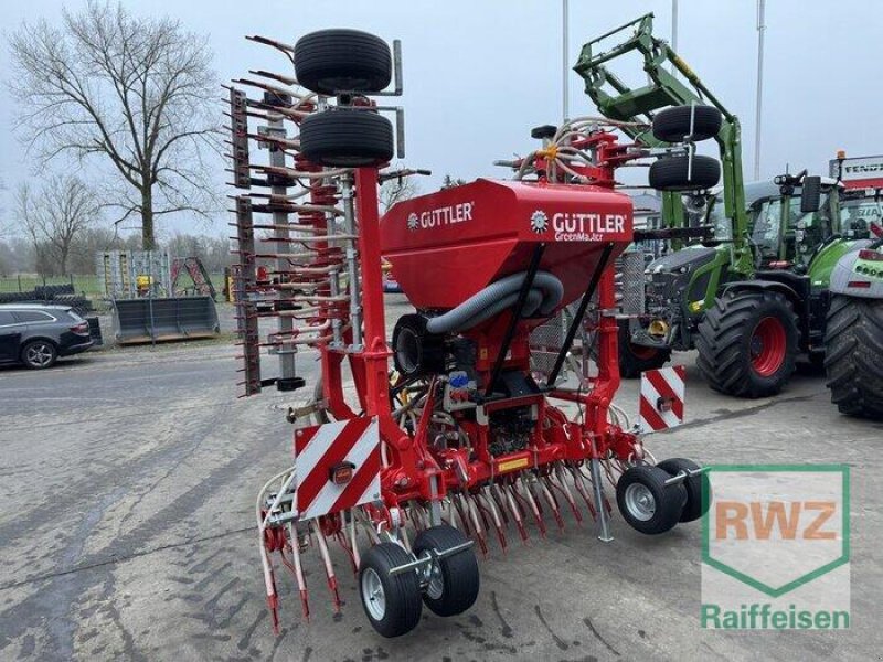 Wiesenegge of the type Güttler GreenMaster 600 Zinken- + Breitsaat, Gebrauchtmaschine in Prüm (Picture 12)