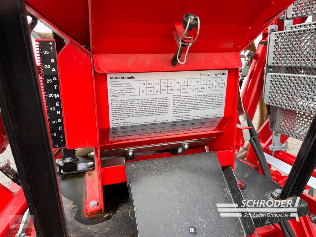 Wiesenegge des Typs Güttler GREENMASTER 800 / EPS 5, Neumaschine in Leizen (Bild 9)