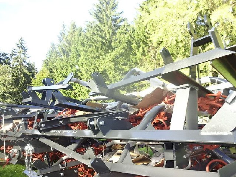 Wiesenegge des Typs H-L-M 8- Meter  - 4 Reihig  - 1- Z -  5 Teilig- schwere Ausführung -, Neumaschine in Neureichenau (Bild 13)
