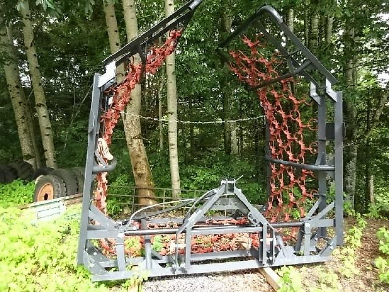 Wiesenegge des Typs H-L-M 8- Meter  - 4 Reihig  - 1- Z -  5 Teilig- schwere Ausführung -, Neumaschine in Neureichenau (Bild 17)