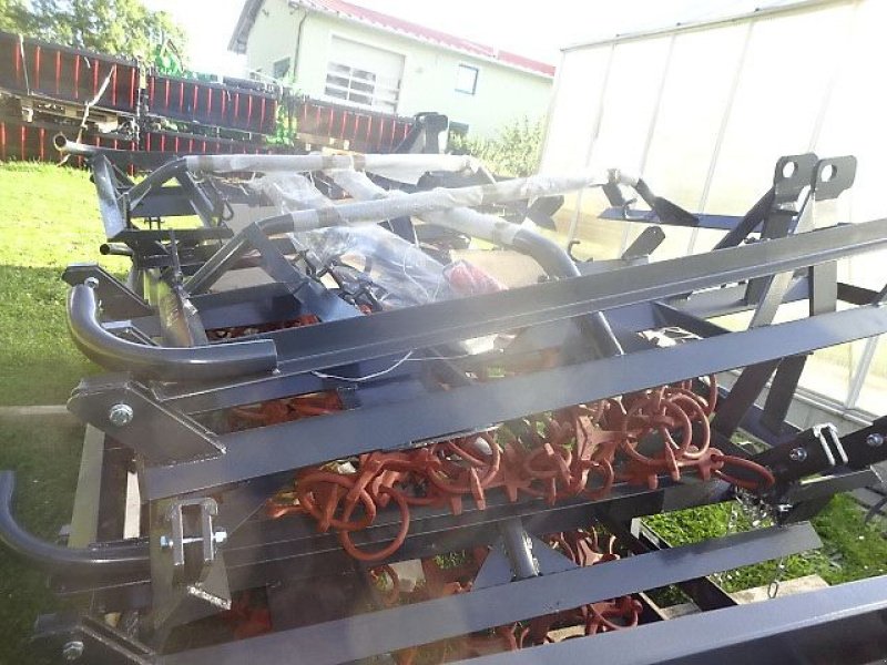 Wiesenegge des Typs H-L-M 8- Meter  - 4 Reihig  - 1- Z -  5 Teilig- schwere Ausführung -, Neumaschine in Neureichenau (Bild 10)