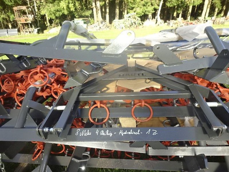Wiesenegge des Typs H-L-M 8- Meter  - 4 Reihig  - 1- Z -  5 Teilig- schwere Ausführung -, Neumaschine in Neureichenau (Bild 14)