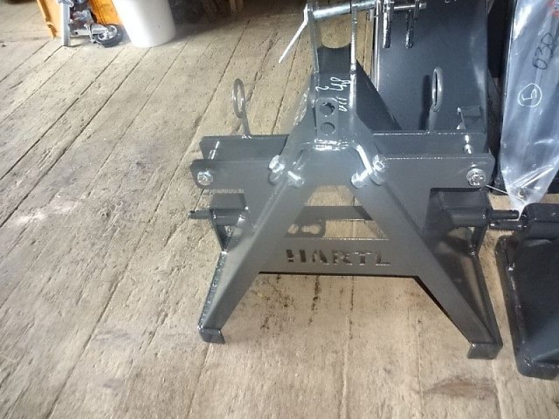 Wiesenegge des Typs H-L-M H - L - M - Wiesenegge 8 Meter- 4 Reihig- 3 Teilig-2 Zylinder -  Sehr schwere Ausführung, Neumaschine in Neureichenau (Bild 13)