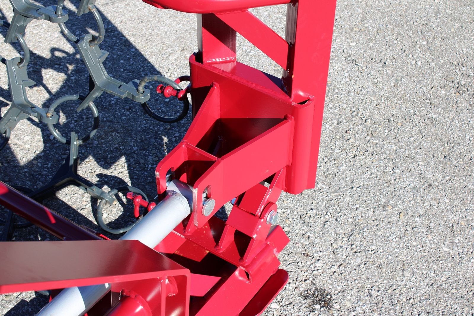 Wiesenegge of the type InterTech Wiesenegge 4000/4, Neumaschine in Neukirchen am Walde  (Picture 3)