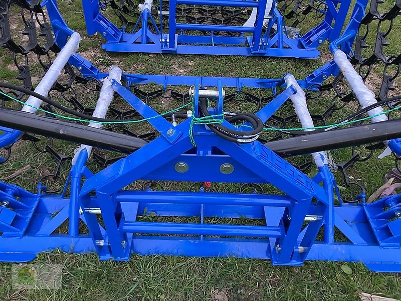 Wiesenegge des Typs Metal Technik 6M/4RZ 2-SIL, Neumaschine in Salsitz (Bild 13)