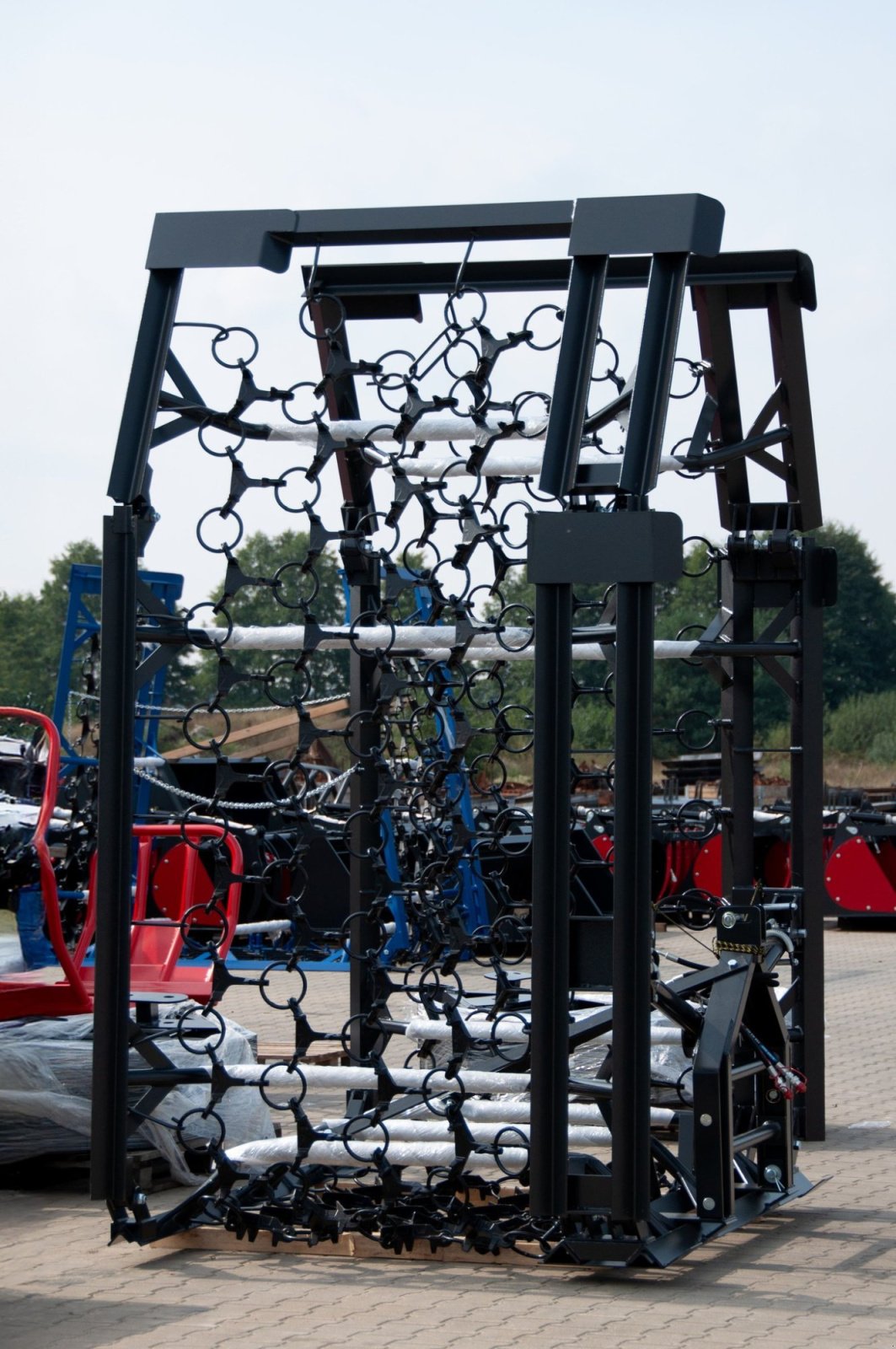 Wiesenegge des Typs Metal Technik Wiesenegge / meadow harrow, Neumaschine in Michałowo (Bild 1)