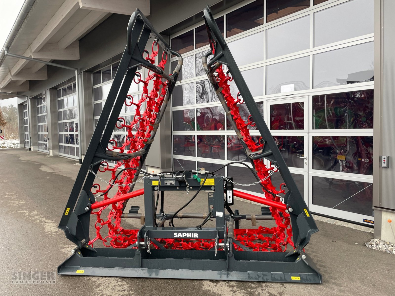 Wiesenegge del tipo Saphir Perfekt 804 S4 Hydro, Neumaschine en Ebenhofen (Imagen 1)