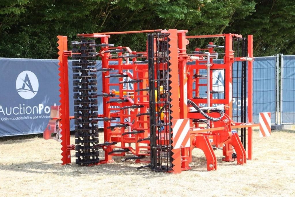 Wiesenegge a típus Sonstige &Ouml;zduman VIBCOM 4000, Neumaschine ekkor: Antwerpen (Kép 10)