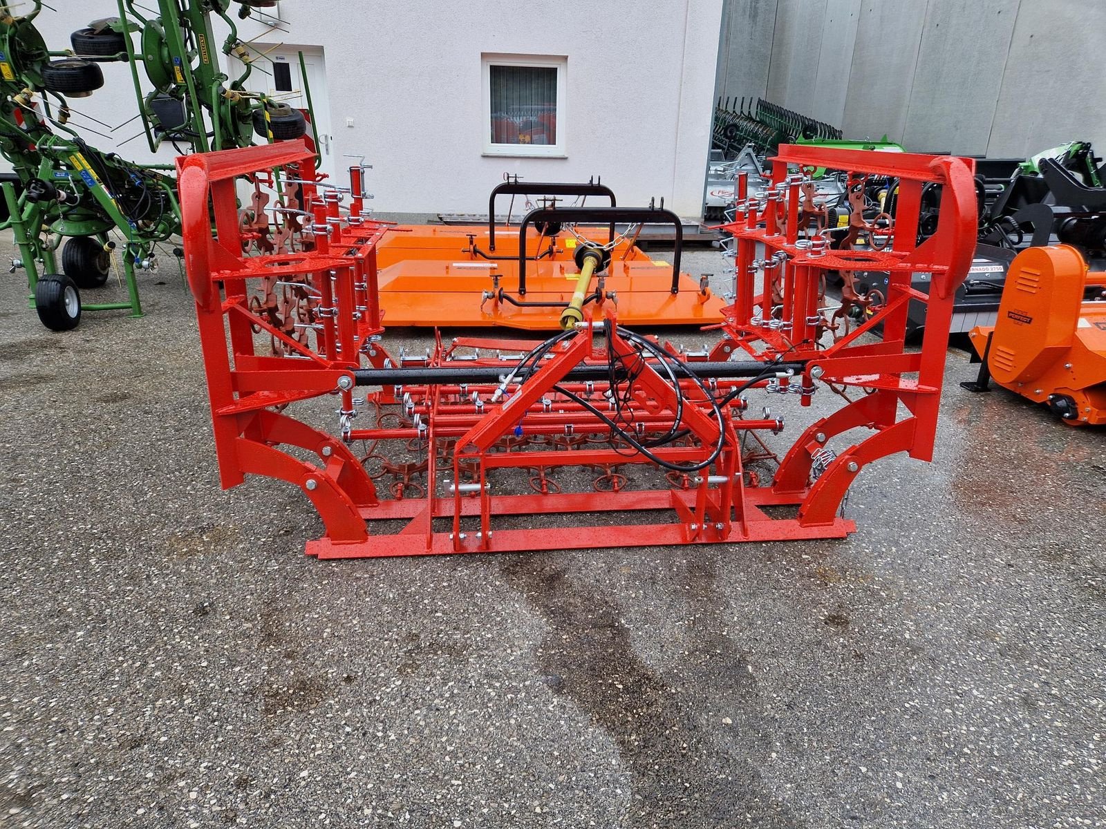 Wiesenegge des Typs Sonstige 4m Hybridwiesenegge, Neumaschine in Grünbach (Bild 2)