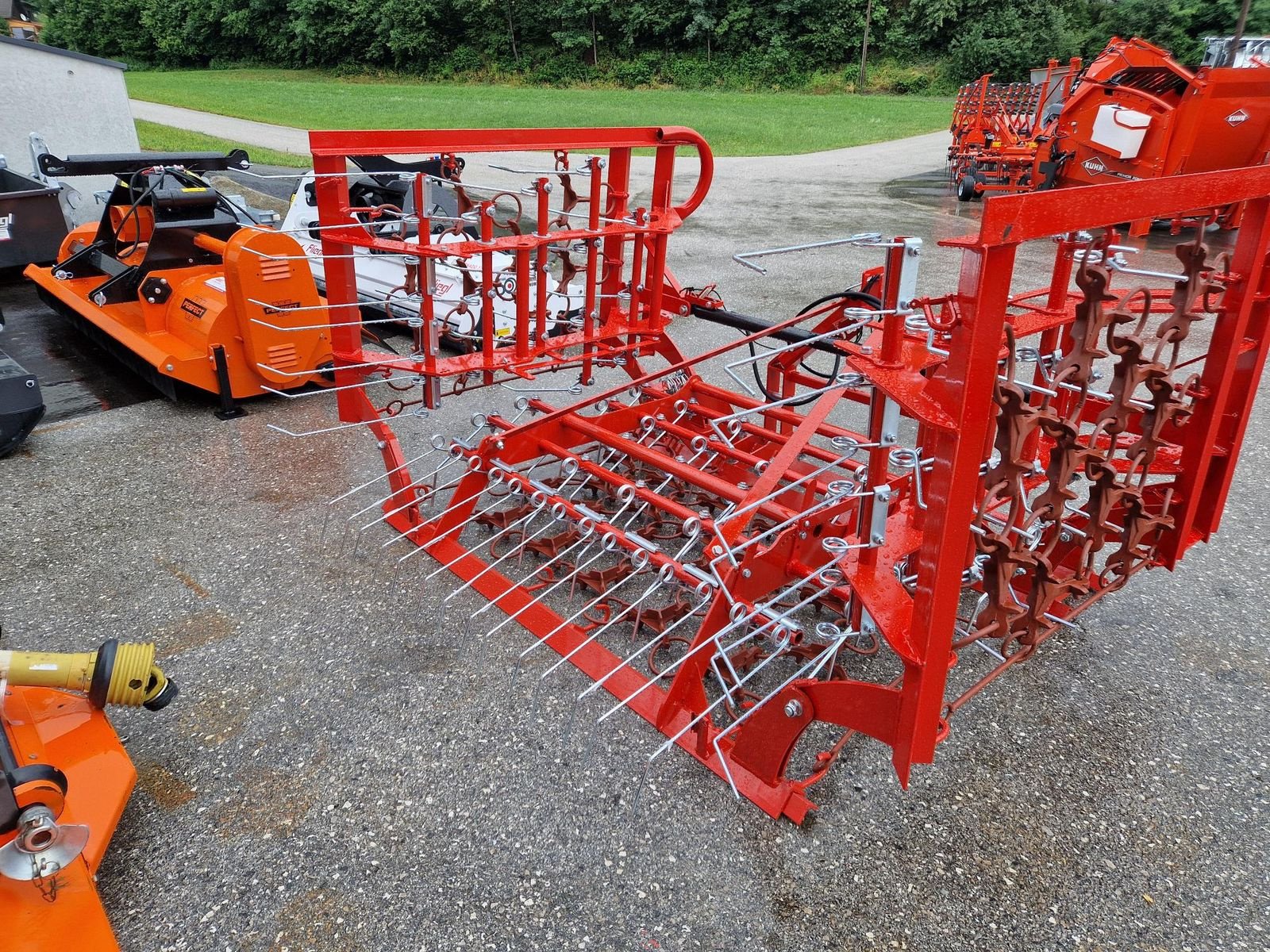 Wiesenegge des Typs Sonstige 4m Hybridwiesenegge, Neumaschine in Grünbach (Bild 7)