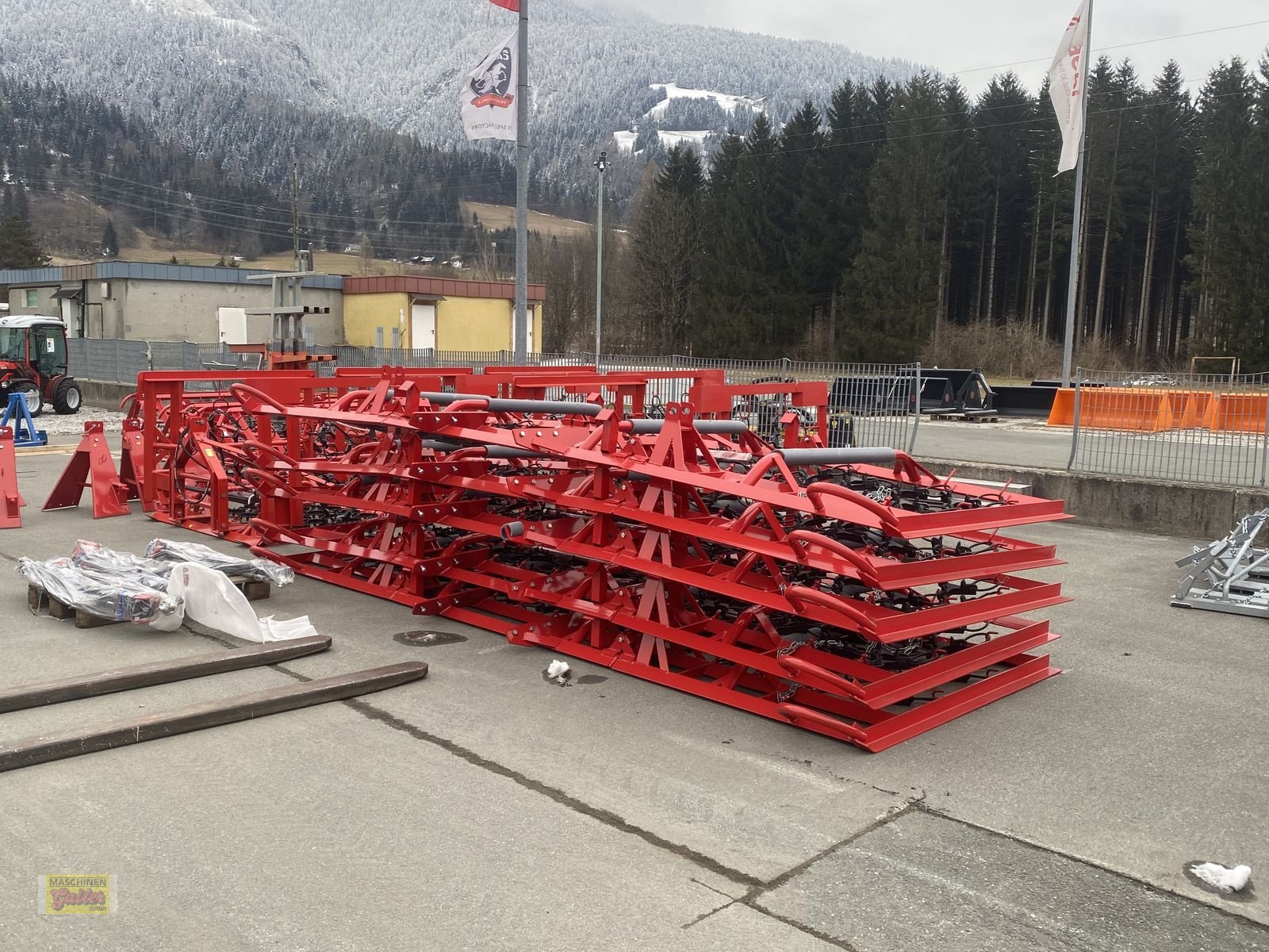 Wiesenegge des Typs Sonstige 6,00 m hydraulisch - 3m, 4m ,und 5m auch lagernd, Neumaschine in Kötschach (Bild 25)