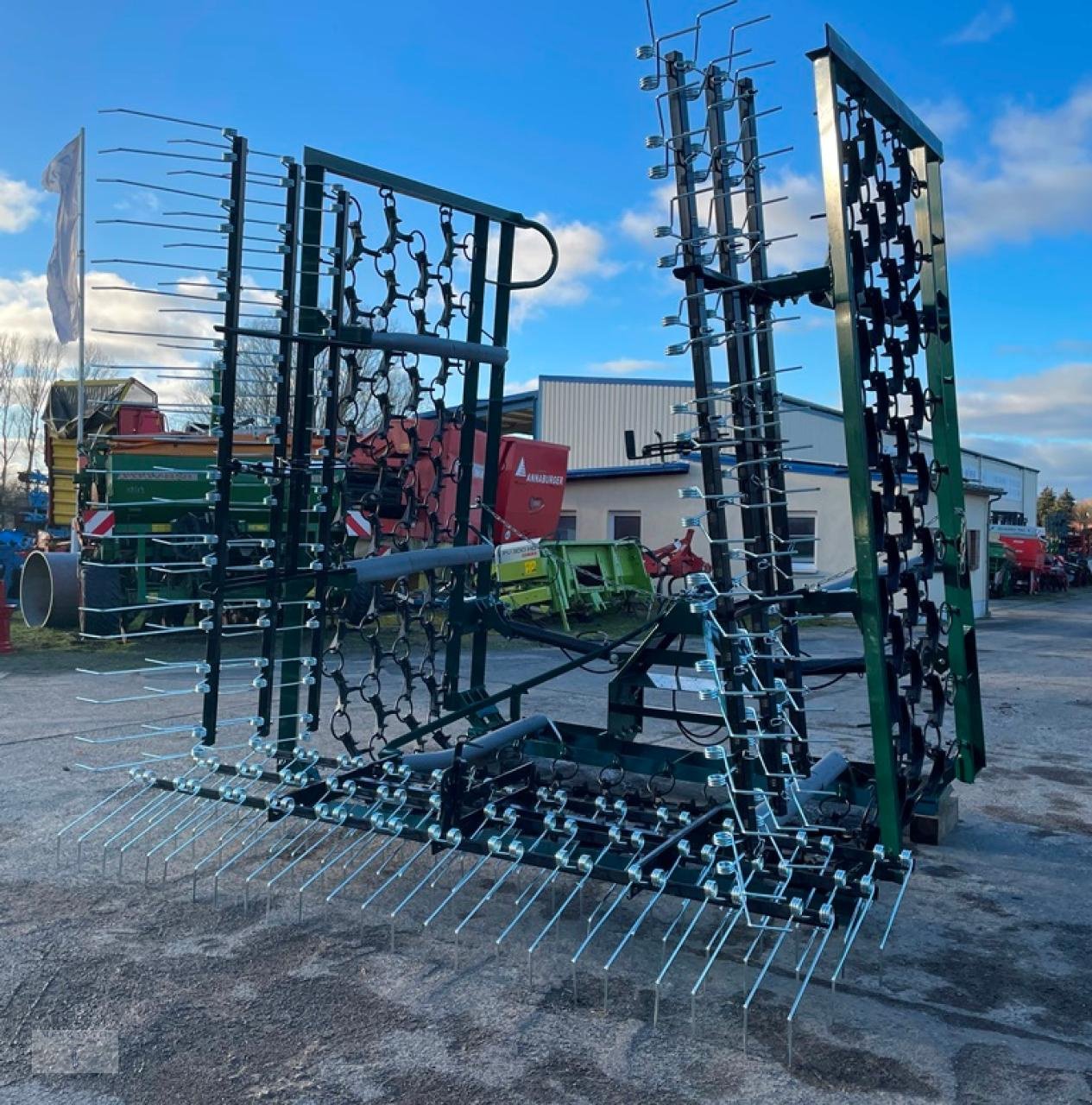 Wiesenegge typu Sonstige Wiesenegge 8 Meter + Striegel, Gebrauchtmaschine v Pragsdorf (Obrázek 4)