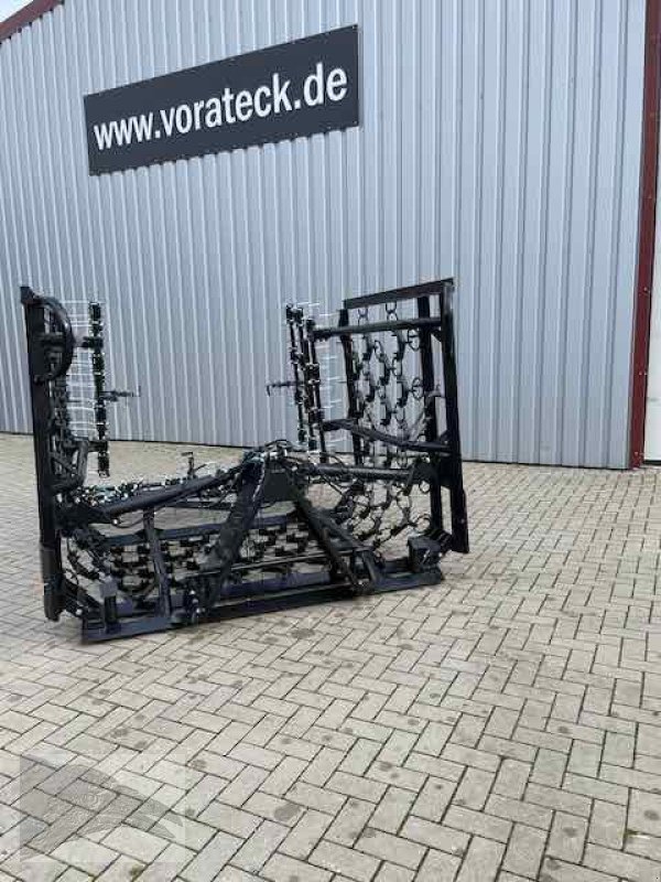 Wiesenegge des Typs Sonstige Wiesenschleppe 5m mit Striegel, Neumaschine in Südheide (Bild 10)